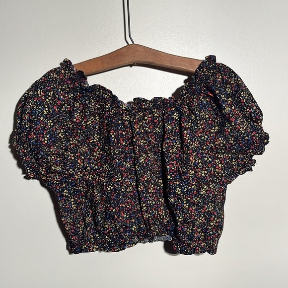 Los Angeles Apparel Floral Crop Top - Picture 4 of 7